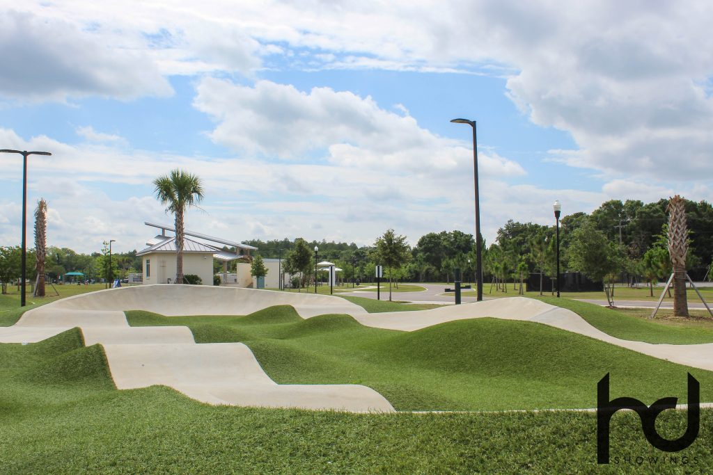 Exploring the New Carrollwood Village Park - HD Showings